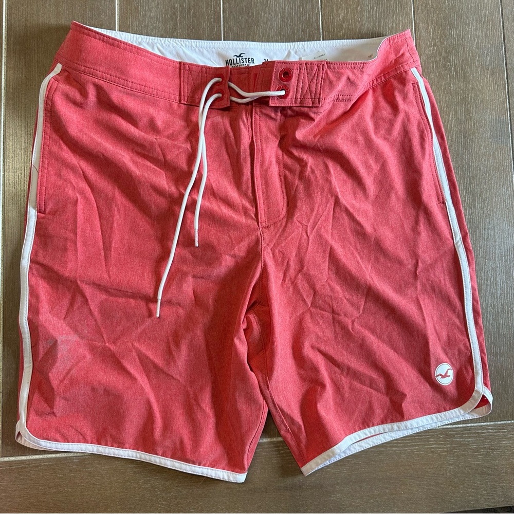 Hollister Men's Red Swim Shorts Size 34 Waist